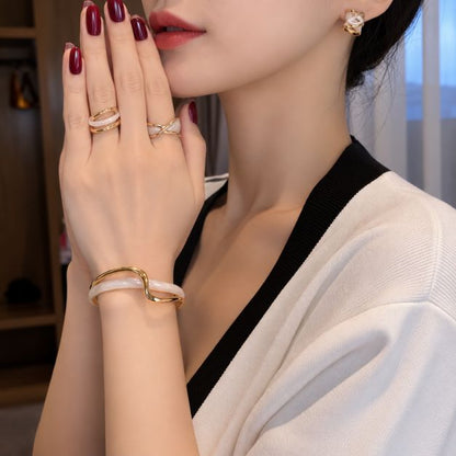 CONJUNTO DORADO