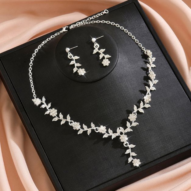 CONJUNTO FLORA
