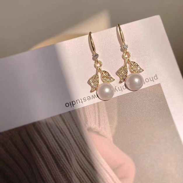 ARETES FLORA