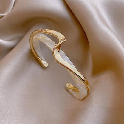 CONJUNTO DORADO