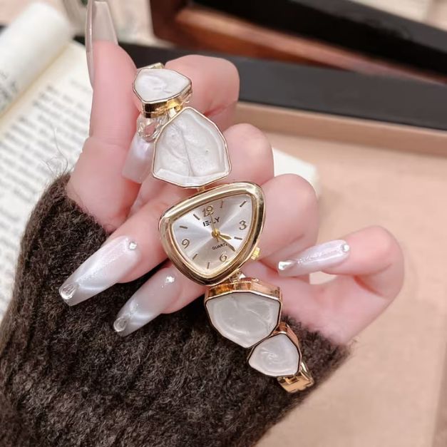 RELOJ NERISSA